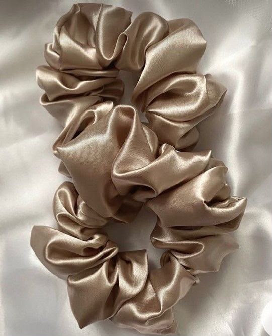 Scrunchie — Diseño KARVI — vista 3